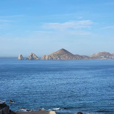 Oceanfront Penthouse, 2 Masters, 2 Baths, Kitchen! Apartment Cabo San Lucas Exterior photo