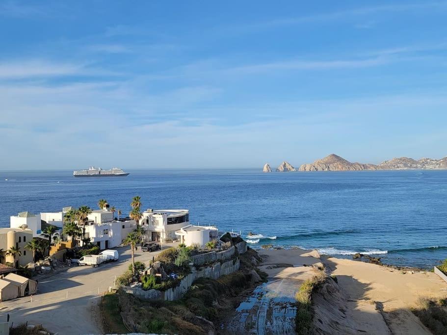 Oceanfront Penthouse, 2 Masters, 2 Baths, Kitchen! Apartment Cabo San Lucas Exterior photo