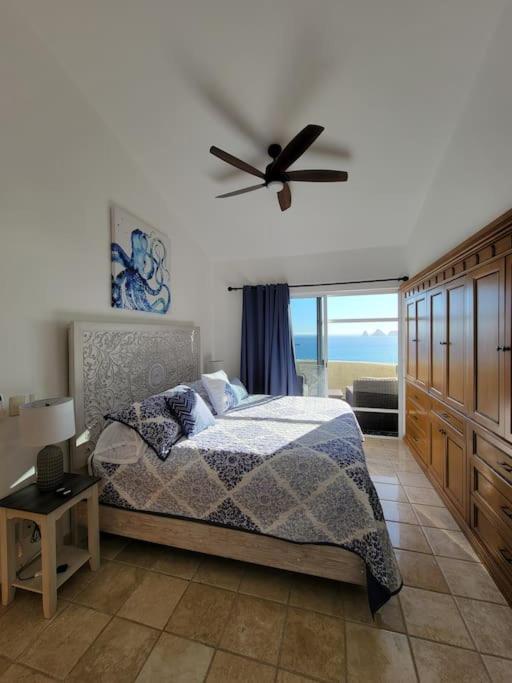 Oceanfront Penthouse, 2 Masters, 2 Baths, Kitchen! Apartment Cabo San Lucas Exterior photo